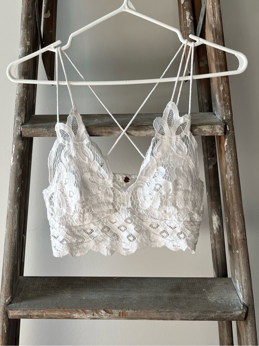 FREE PEOPLE | White Lace Bralette